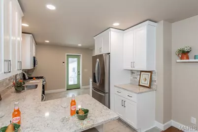 7420 Richmond Place, Maplewood, MO 63143 - Photo 15