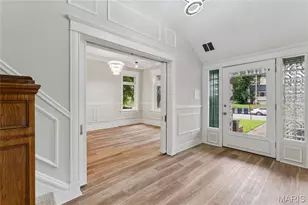 5922 Oakherst Pl, Saint Louis, MO 63112 - Photo 9