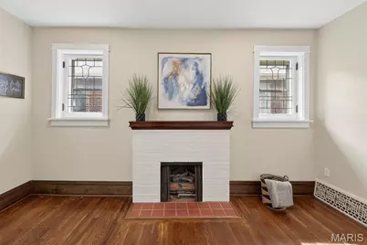 5728 Holly Hills Avenue, Saint Louis, MO 63109 - Photo 7