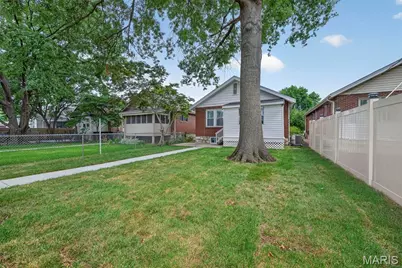 5728 Holly Hills Avenue, Saint Louis, MO 63109 - Photo 33
