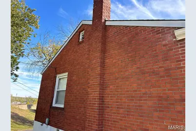 815 Fontaine Place, Saint Louis, MO 63137 - Photo 3