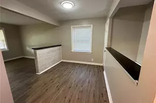 815 Fontaine Pl, Saint Louis, MO 63137 - Photo 11