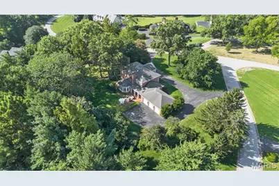48 Muirfield Lane, Town and Country, MO 63141 - Photo 5