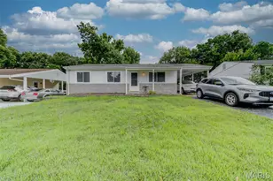 1742 Rose Crest Dr, Hazelwood, MO 63042 - Photo 7