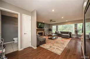 2328 Pohlman Rd, Florissant, MO 63033 - Photo 5