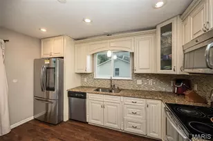 2328 Pohlman Rd, Florissant, MO 63033 - Photo 17