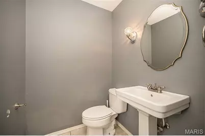 2328 Pohlman Road, Florissant, MO 63033 - Photo 7