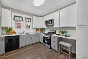 2440 Northland Ave, Saint Louis, MO 63114 - Photo 7