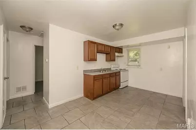 10356 Durness Drive, Saint Louis, MO 63137 - Photo 11