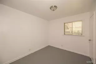 10356 Durness Dr, Saint Louis, MO 63137 - Photo 15