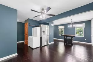 11 Victoria Square, Saint Peters, MO 63376 - Photo 9