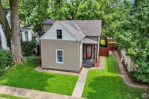 318 N Benton Ave, Saint Charles, MO 63301 - Photo 3