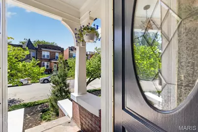 4161 Flad Avenue, Saint Louis, MO 63110 - Photo 3