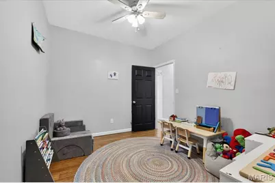 4161 Flad Avenue, Saint Louis, MO 63110 - Photo 17
