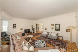 625 S Skinker Blvd, Saint Louis, MO 63105 - Photo 11