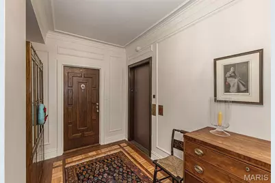 625 S Skinker Boulevard #401, Saint Louis, MO 63105 - Photo 7