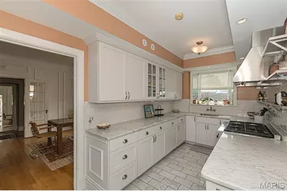 625 S Skinker Boulevard #401, Saint Louis, MO 63105 - Photo 17