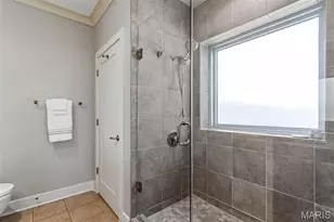 9 N Euclid Ave, Saint Louis, MO 63108 - Photo 31