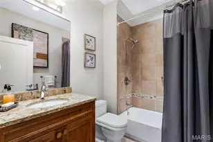 9 N Euclid Ave, Saint Louis, MO 63108 - Photo 39