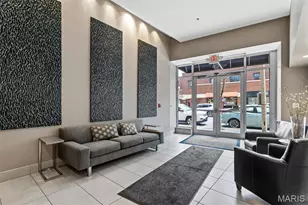 9 N Euclid Ave, Saint Louis, MO 63108 - Photo 3