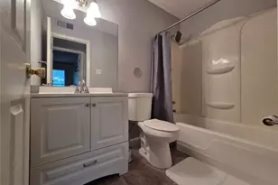 2432 Forest Shadows Dr, Saint Louis, MO 63136 - Photo 13