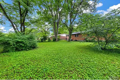 2044 Kingsford Drive, Florissant, MO 63031 - Photo 21