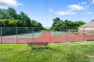 1316 Holgate Dr, Ballwin, MO 63021 - Photo 37