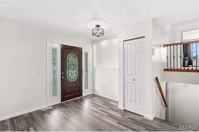 3 Harbor Point Court, Lake Saint Louis, MO 63367 - Photo 5