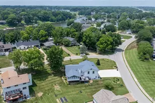 3 Harbor Point Ct, Lake Saint Louis, MO 63367 - Photo 47
