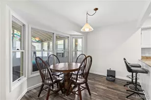 3 Harbor Point Ct, Lake Saint Louis, MO 63367 - Photo 11
