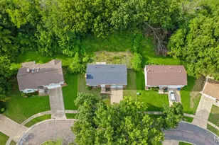 12780 Coachlight Square Dr, Florissant, MO 63033 - Photo 35