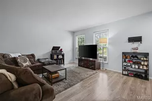 11766 Casa Grande Dr, Unincorporated, MO 63146 - Photo 5