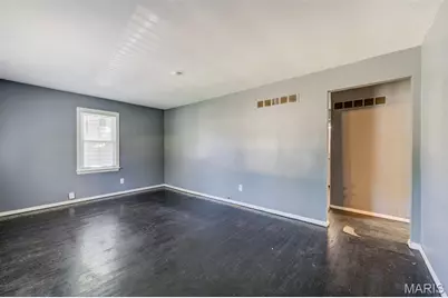 149 Flora Drive, Saint Louis, MO 63135 - Photo 5