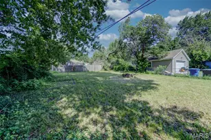 223 La Motte Ln, Saint Louis, MO 63135 - Photo 23
