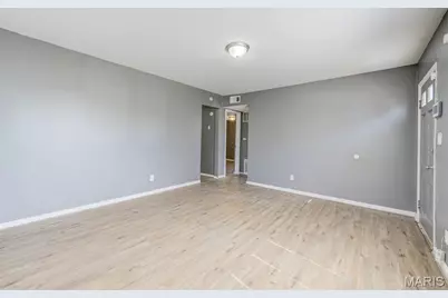 223 La Motte Lane, Saint Louis, MO 63135 - Photo 5