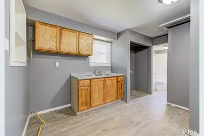 223 La Motte Lane, Saint Louis, MO 63135 - Photo 13