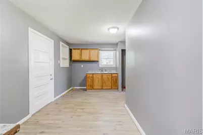 223 La Motte Lane, Saint Louis, MO 63135 - Photo 11