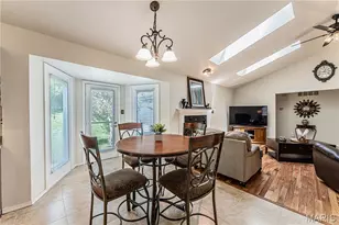 25 Beaujolais Dr, Florissant, MO 63031 - Photo 25