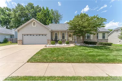 25 Beaujolais Drive, Florissant, MO 63031 - Photo 1