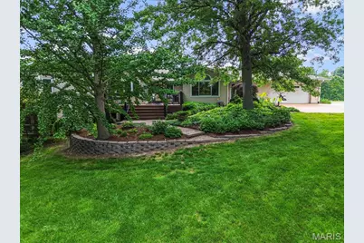 21 Ladue Meadows, Creve Coeur, MO 63141 - Photo 9