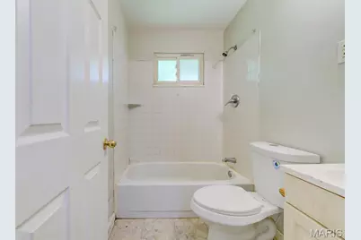 10836 Spring Garden Drive, Saint Louis, MO 63137 - Photo 19