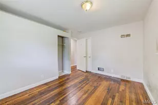 10836 Spring Garden Dr, Saint Louis, MO 63137 - Photo 17