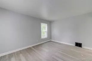 8067 Aline Ave, Saint Louis, MO 63134 - Photo 3