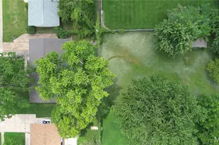 1255 Night Dr, Florissant, MO 63031 - Photo 3
