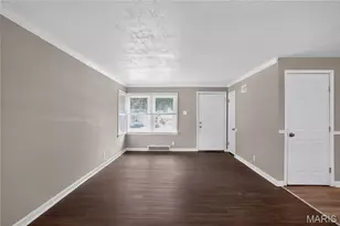 9765 Colony Dr, Saint Louis, MO 63137 - Photo 7