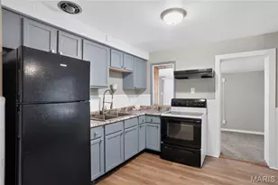 9765 Colony Dr, Saint Louis, MO 63137 - Photo 11