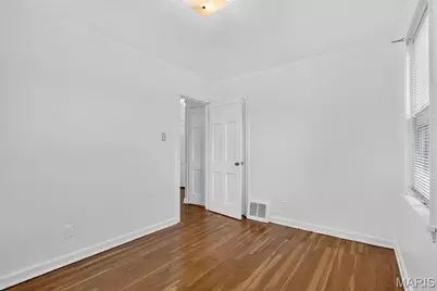 9438 Edgewater Drive, Saint Louis, MO 63136 - Photo 19