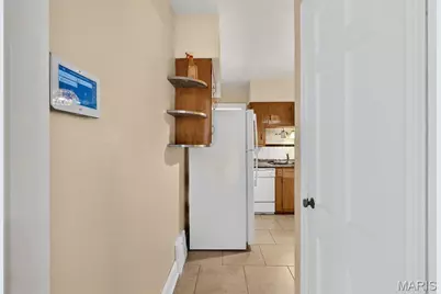 9438 Edgewater Drive, Saint Louis, MO 63136 - Photo 13