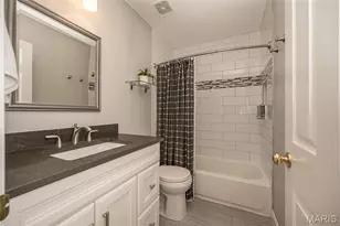 2088 Avalon Ridge Cir, Fenton, MO 63026 - Photo 35