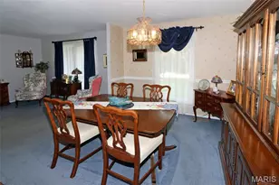 1571 Barkwood Dr, Florissant, MO 63031 - Photo 9